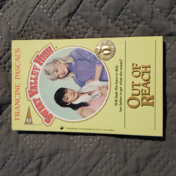 SVH #50 Out of Reach *Vintage* - Picture 1 of 5